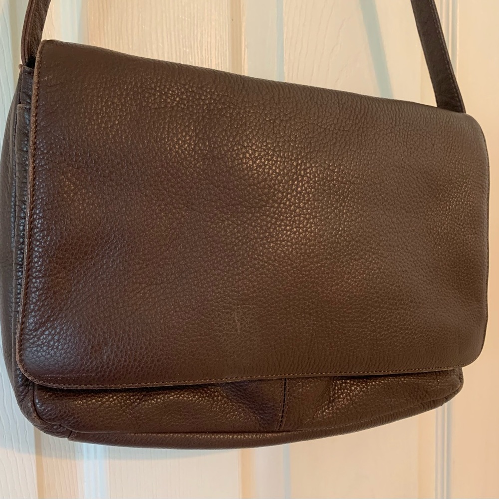 Stone Mountain Shoulder Bag